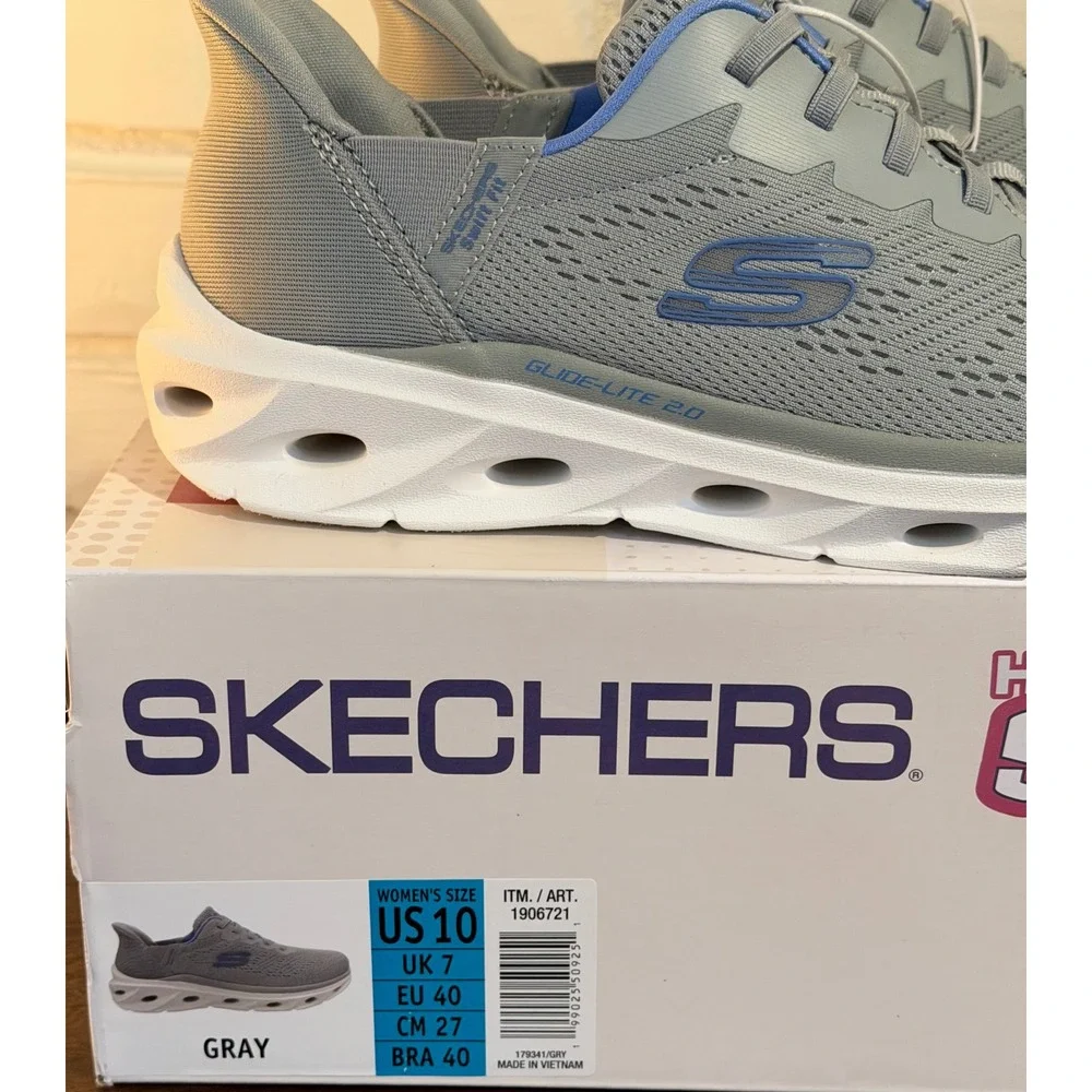 NWT Skechers Womens Hands Free Swift Fit Glide-Lite 2.0 Gray Sneakers •10• Walk